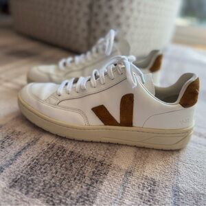 Veja V-12 LEATHER WHITE and CAMEL
